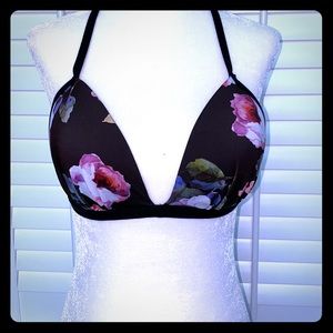 Gianni Bini Bikini Top 32C